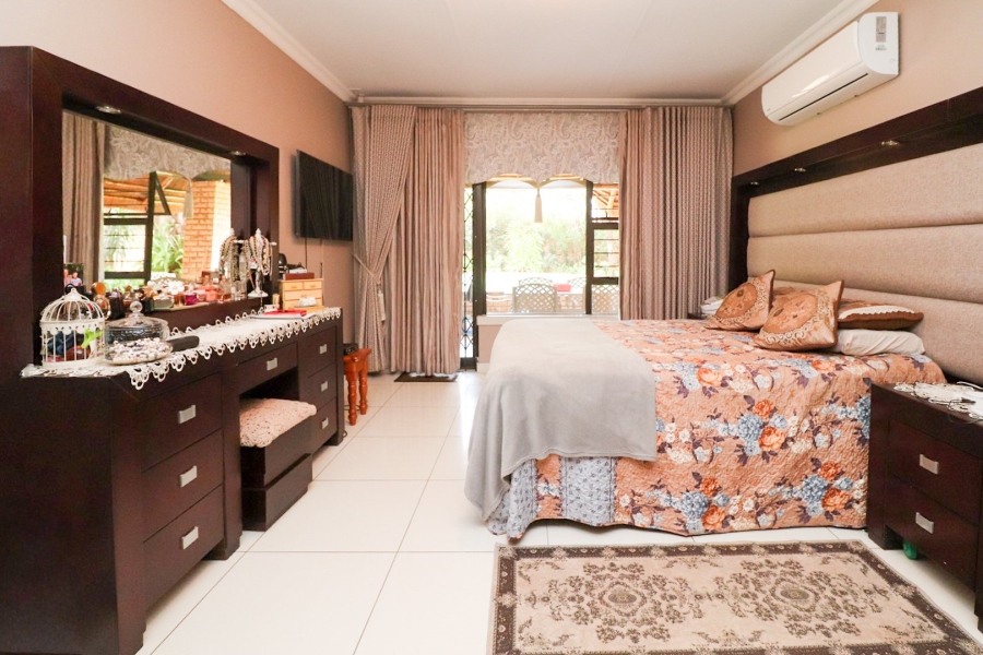 4 Bedroom Property for Sale in Doringkruin North West